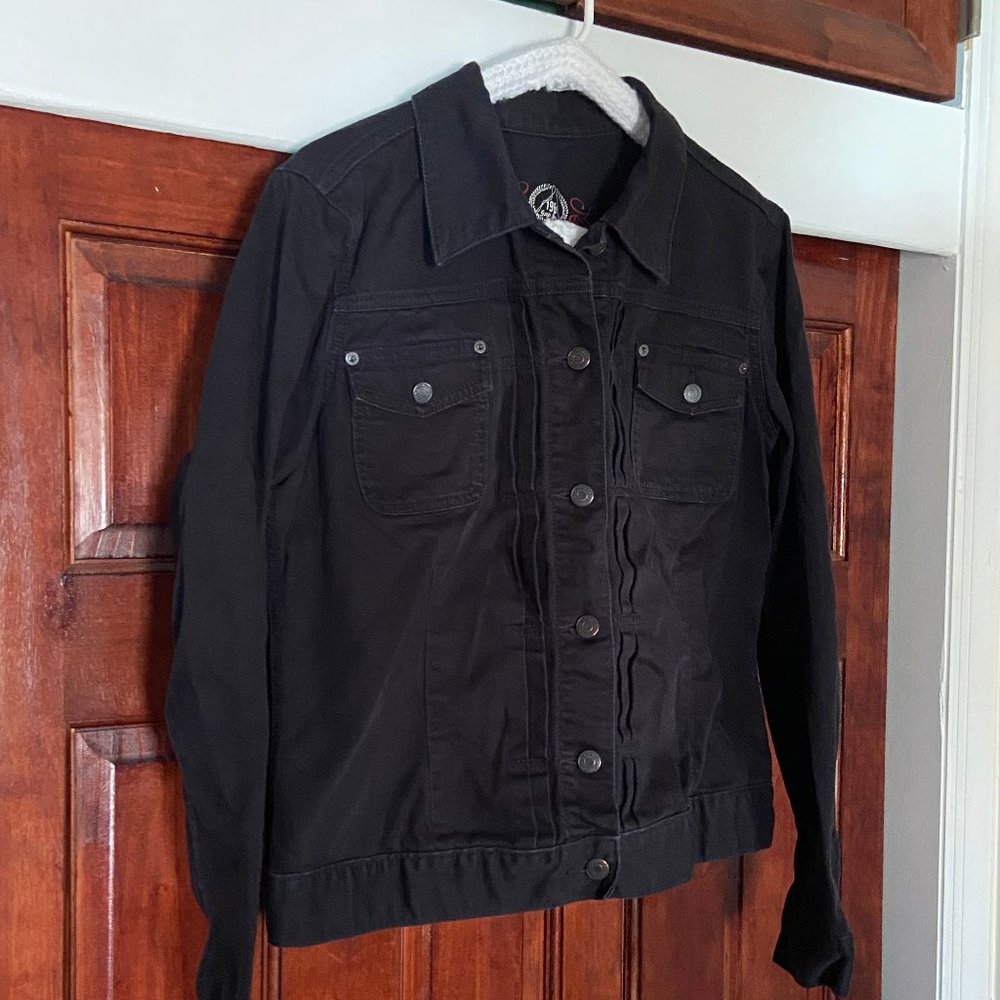 Gap black denim jacket size large